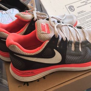 Nike Lunarlon shoes